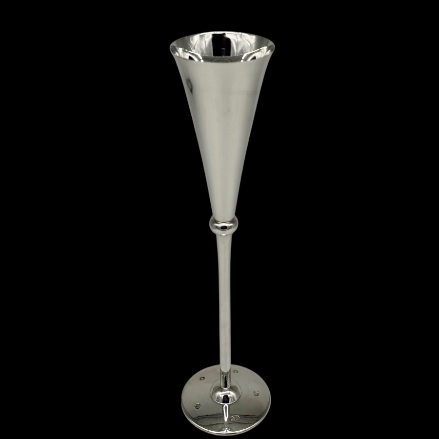 champagne flutes