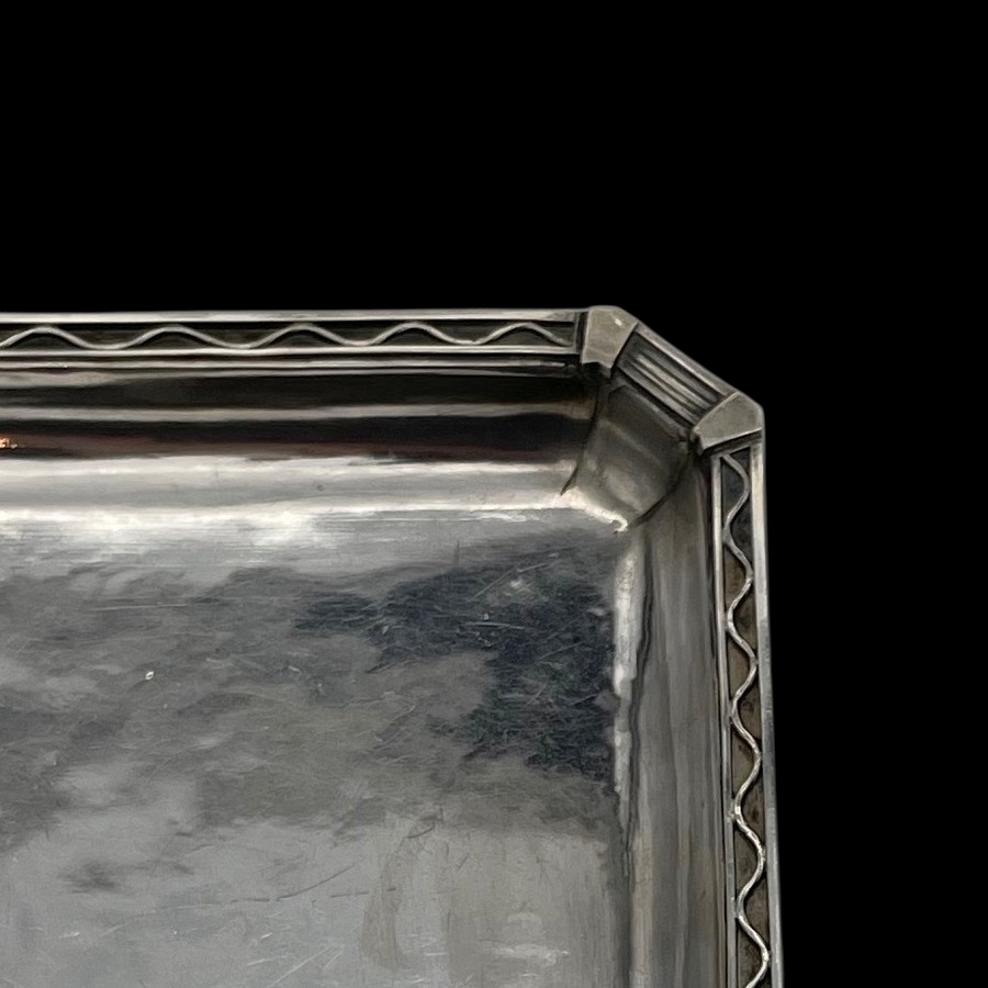 pin tray
