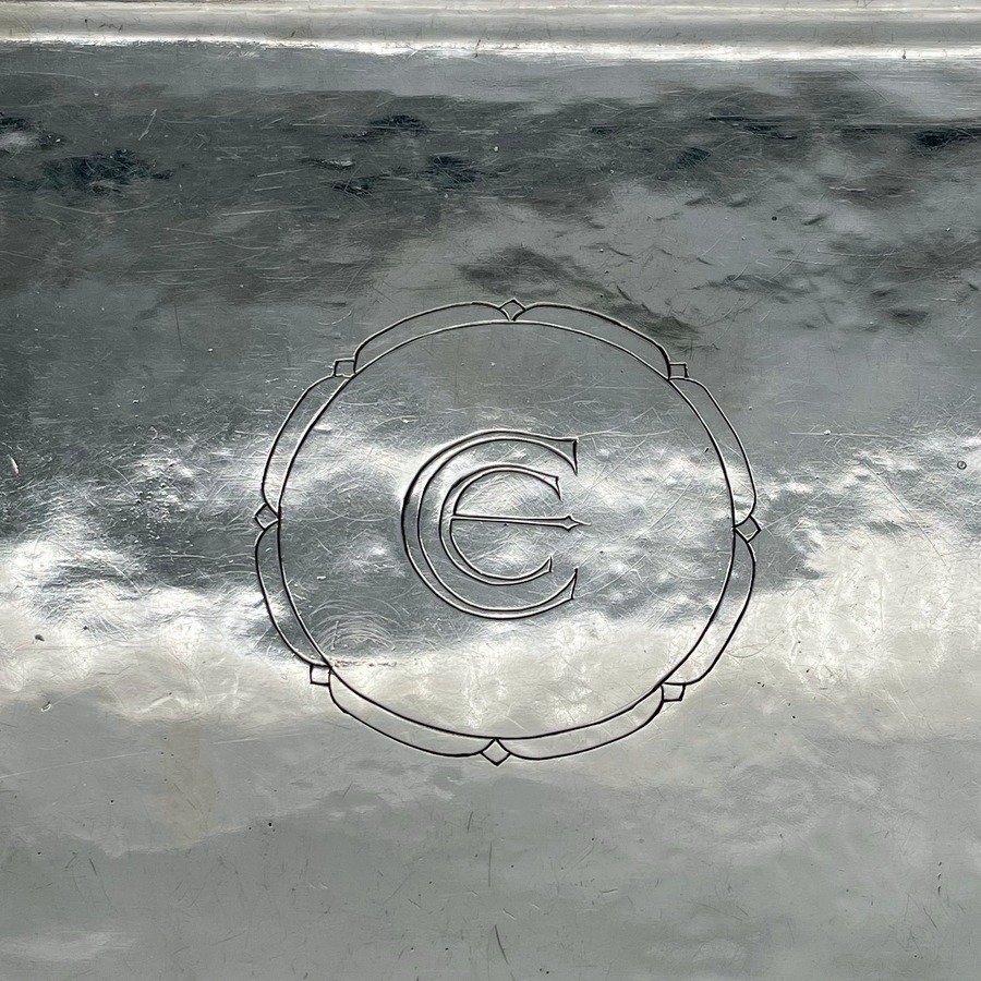 pin tray